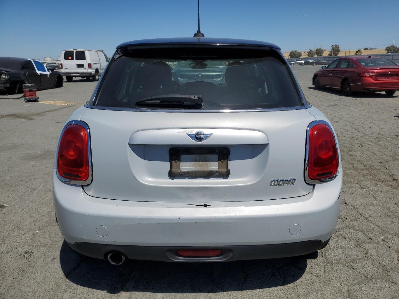 2015 Mini Cooper - Фото 6