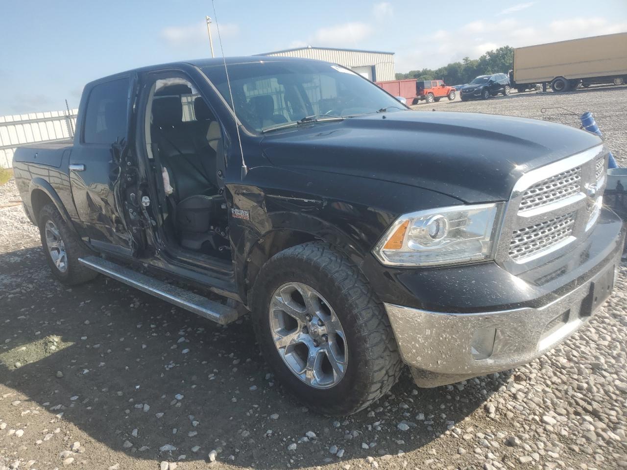 2014 Ram 1500 Laramie - Фото 4