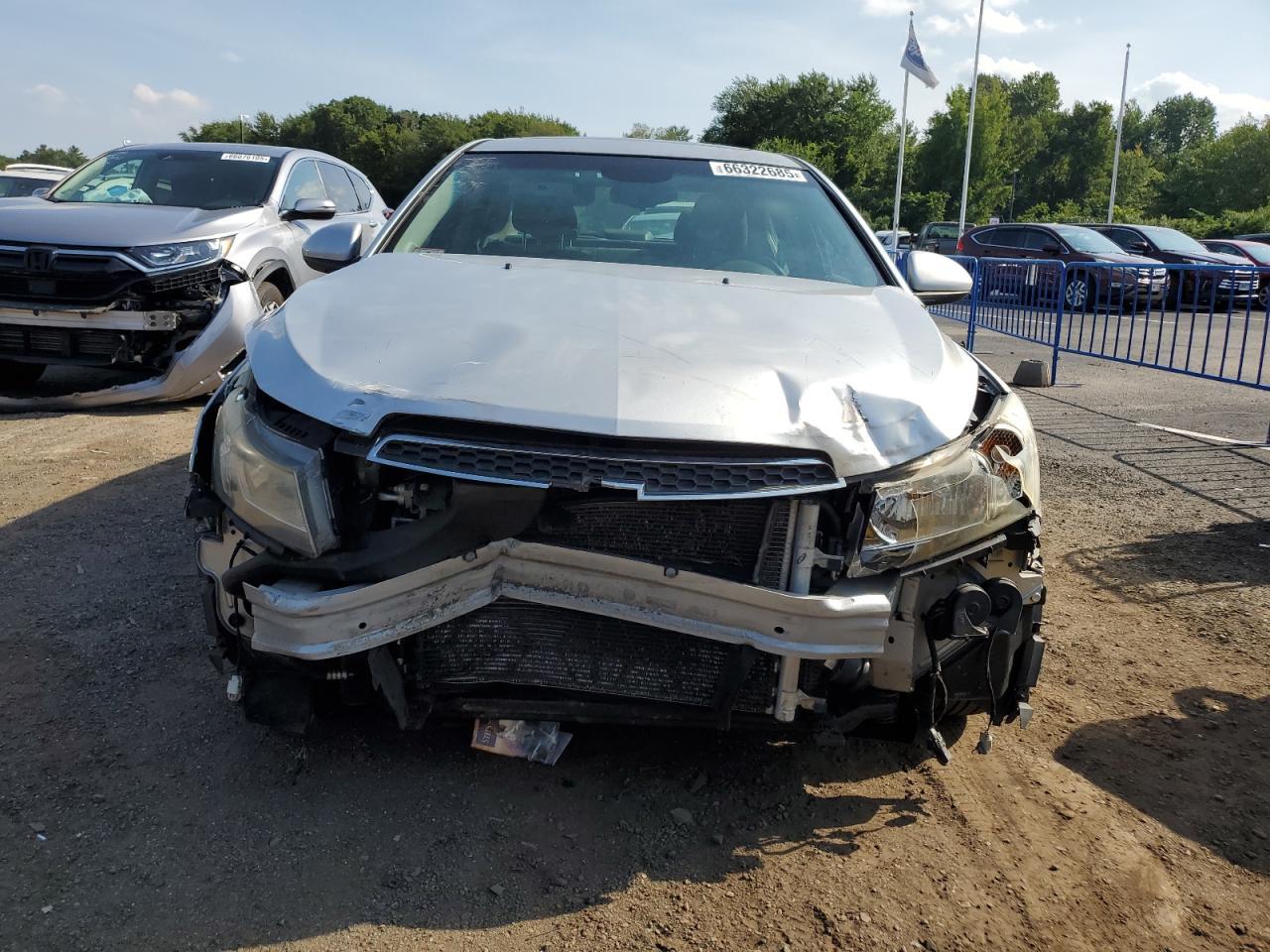 2012 Chevrolet Cruze Lt - Image 5