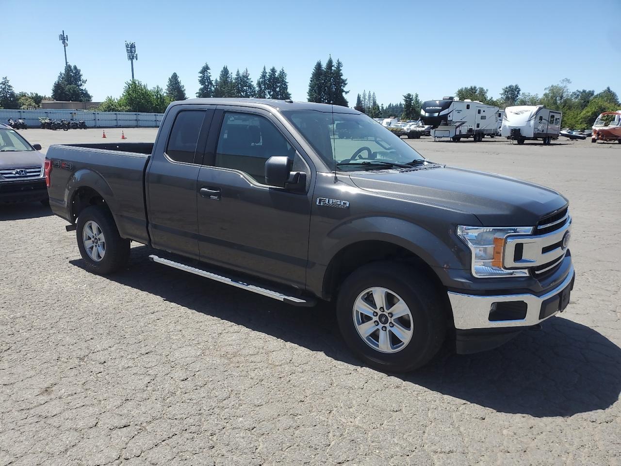 2018 Ford F150 Super Cab - Фото 4