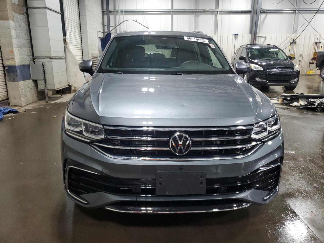 2022 Volkswagen Tiguan Sel R-Line - Фото 5