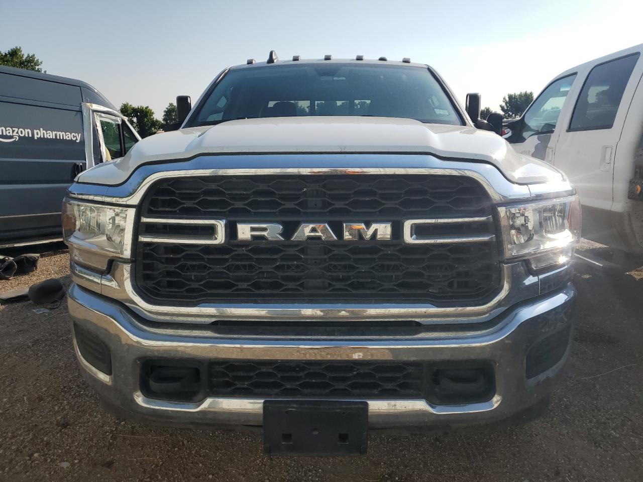 2019 Ram 3500 Tradesman - Image 5