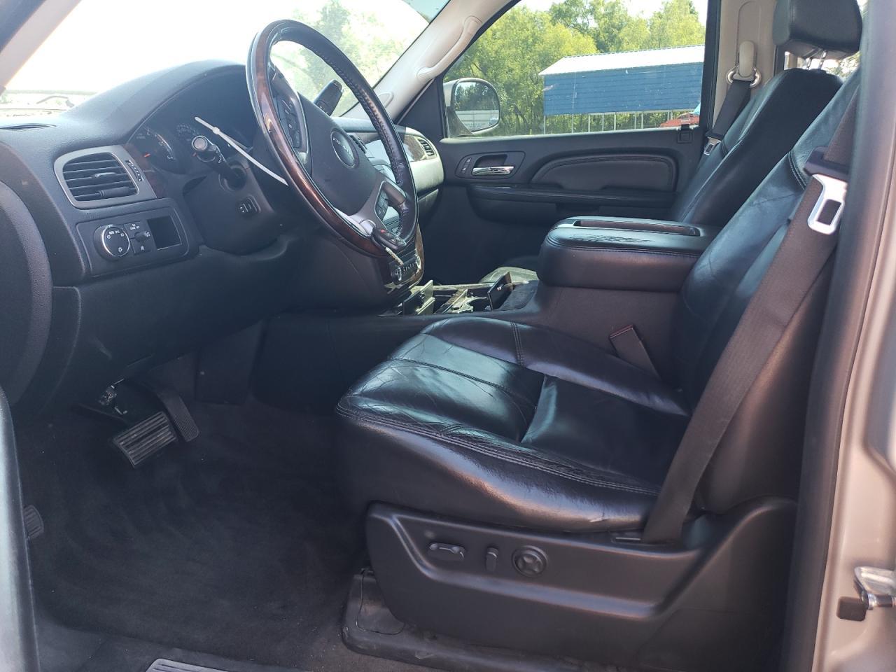 2009 GMC Yukon Denali - Фото 7