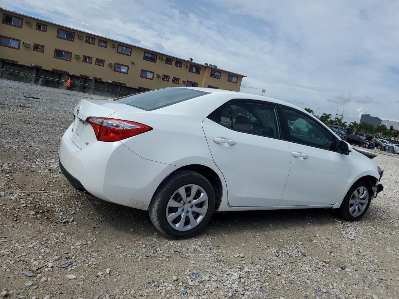2016 Toyota Corolla L - Фото 3