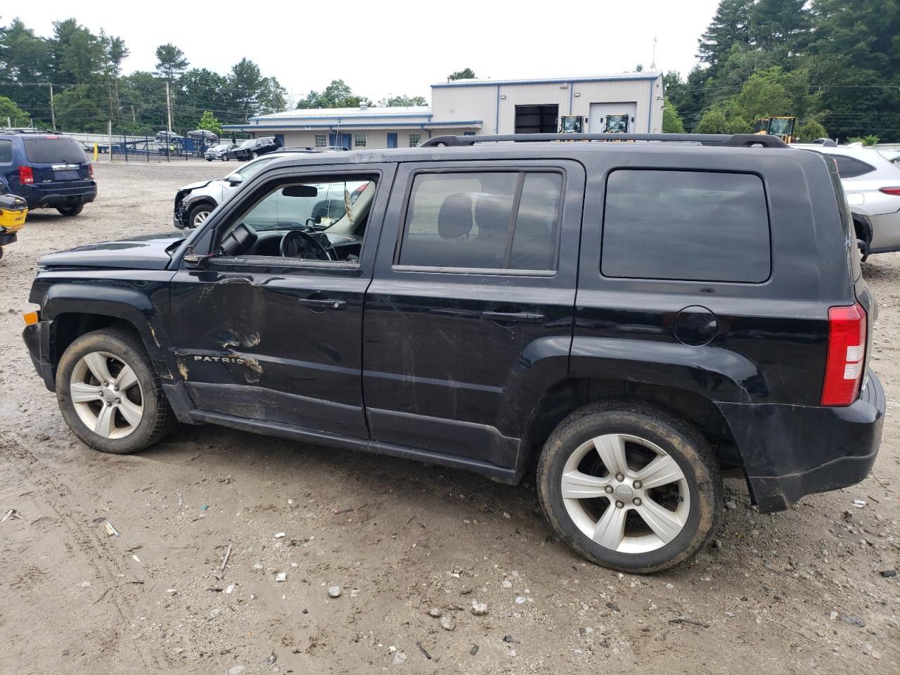 2014 Jeep Patriot Latitude - Image 2