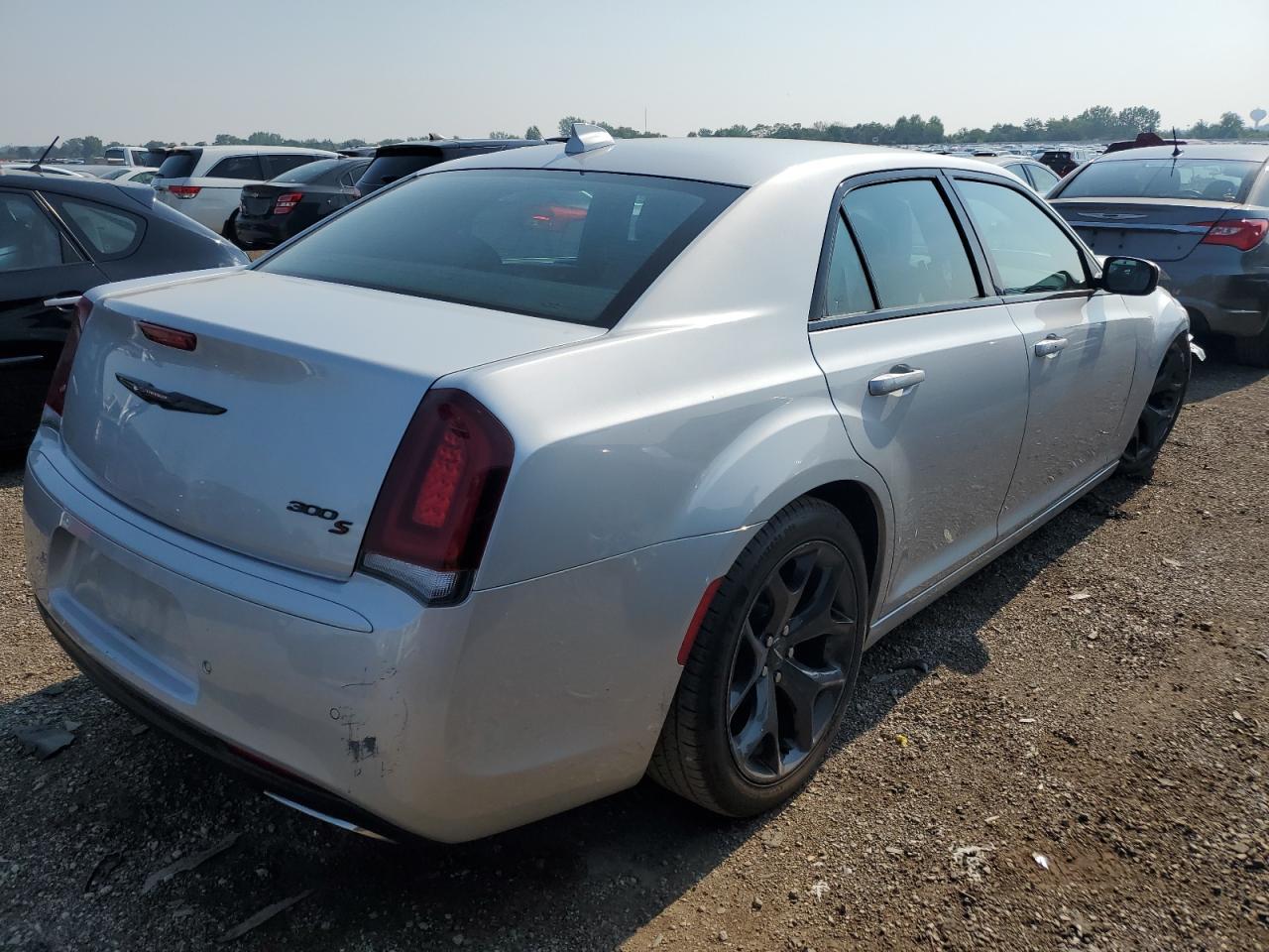 2021 Chrysler 300 S - Image 3