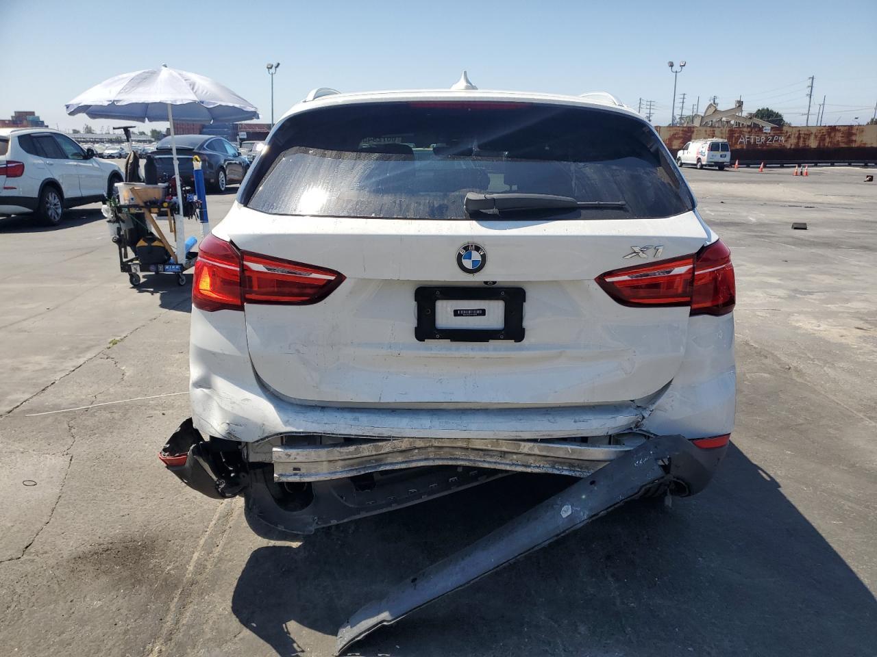 2017 BMW X1 Sdrive28I - Фото 6