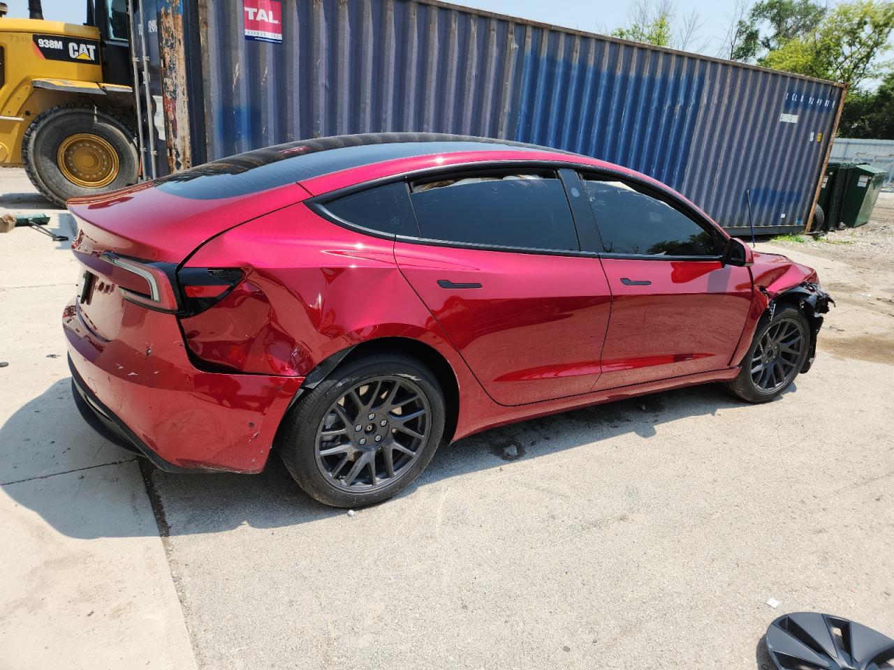 2025 Tesla Model 3 - Image 3