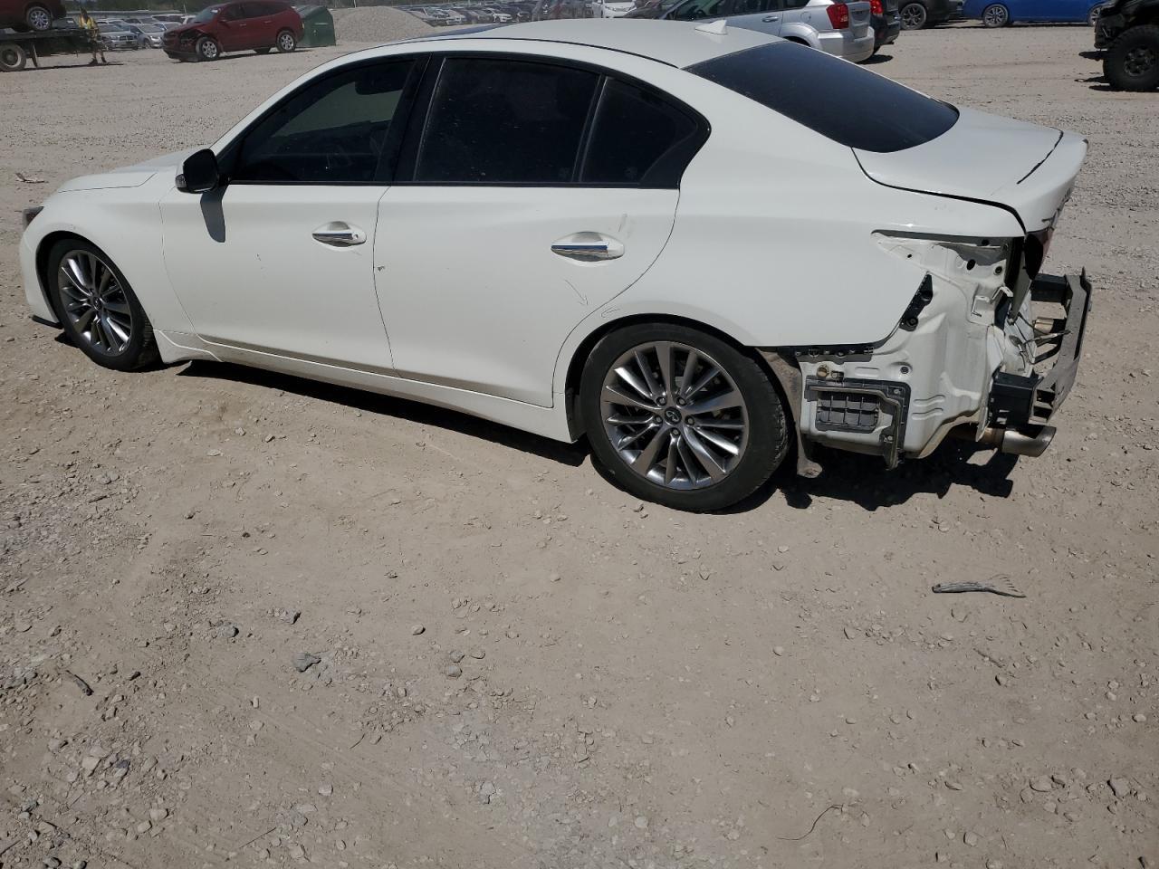 2018 Infiniti Q50 Luxe - Фото 2