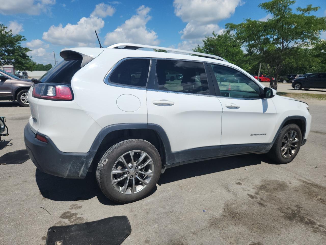 2019 Jeep Cherokee Latitude Plus - Фото 3