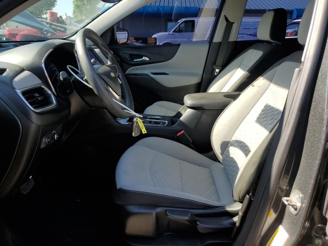 2020 Chevrolet Equinox Ls - Image 7