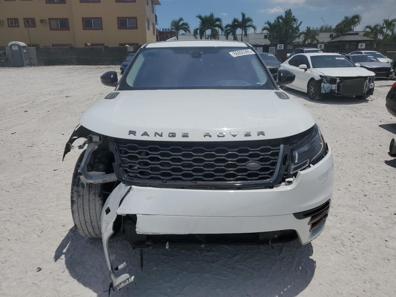 2020 Land Rover Range Rover Velar R-Dynamic S - Image 5