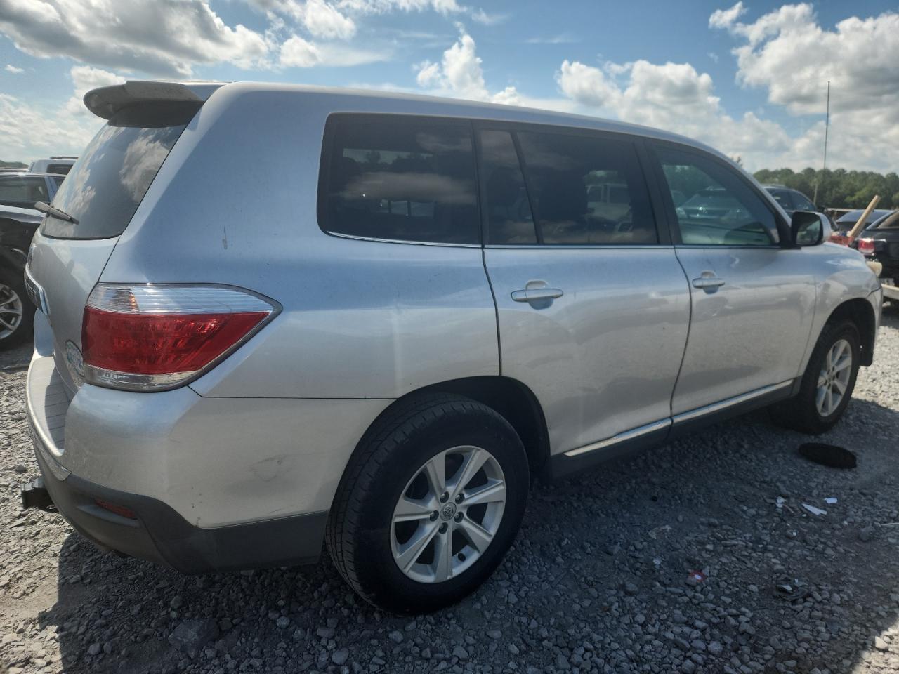 2012 Toyota Uk - Фото 3