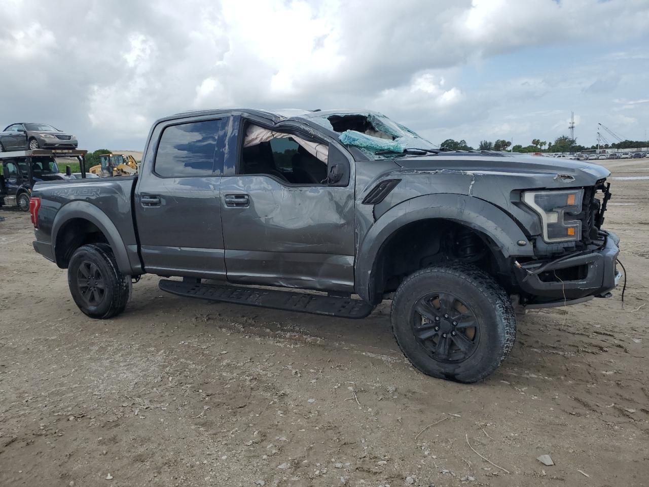 2018 Ford F150 Raptor - Фото 4