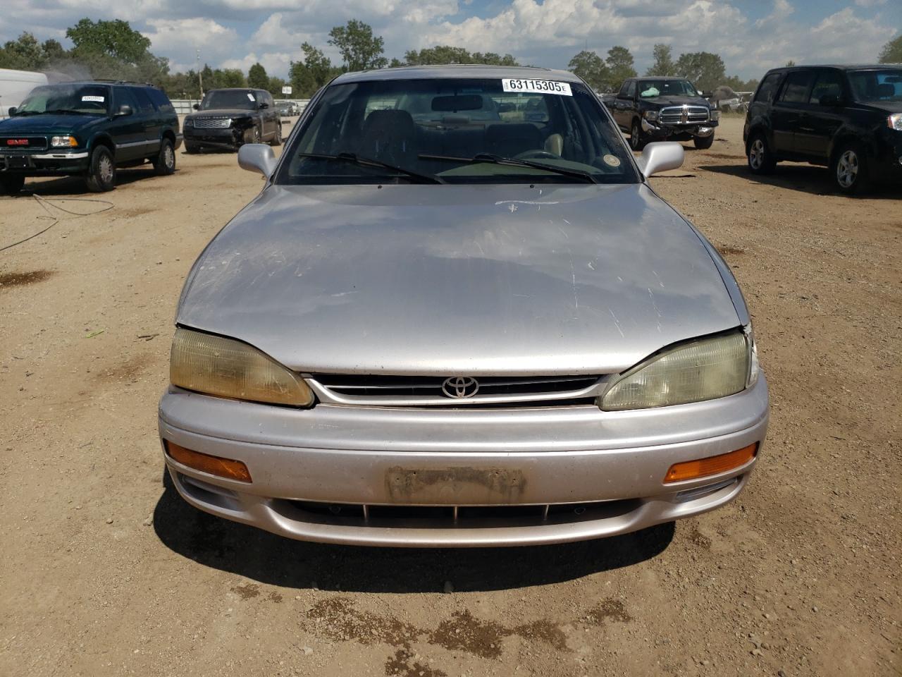 1996 Toyota Camry Dx - Фото 5