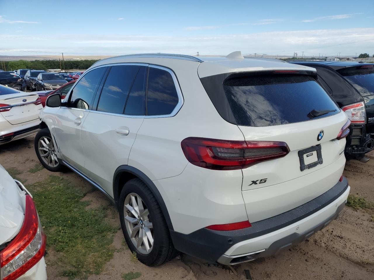 2020 BMW X5 xDrive40I - Image 2