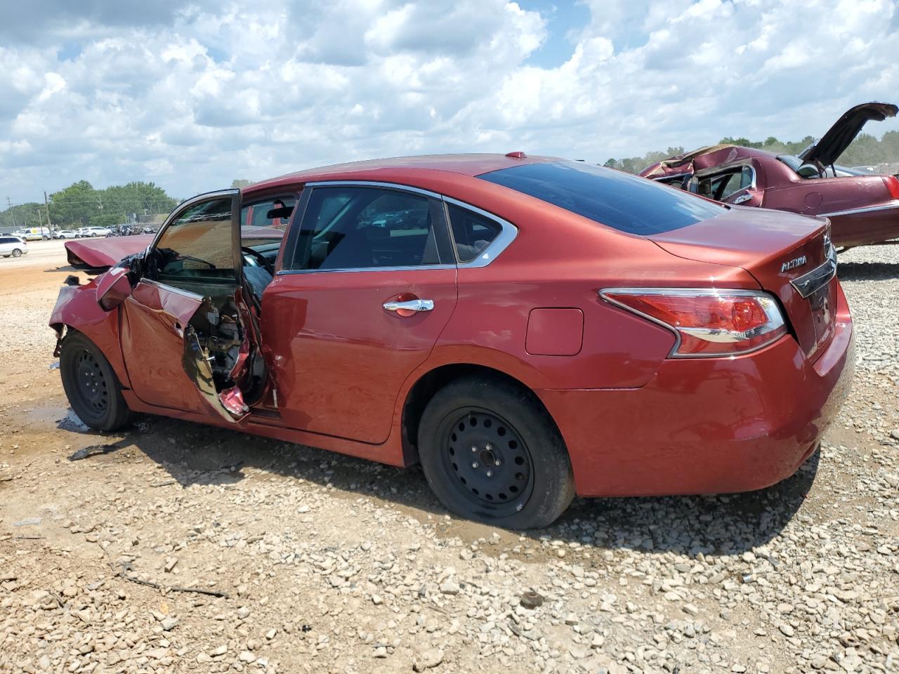 2015 Nissan Altima 2.5 S - Image 2