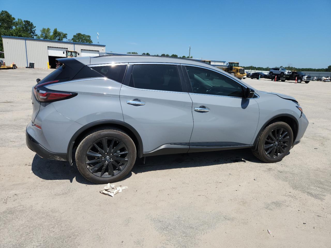 2024 Nissan Murano Sv - Image 3