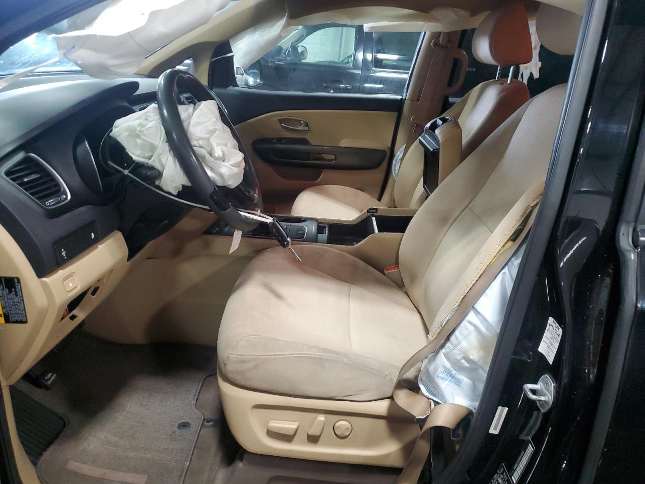 2015 Kia Sedona Lx - Фото 7