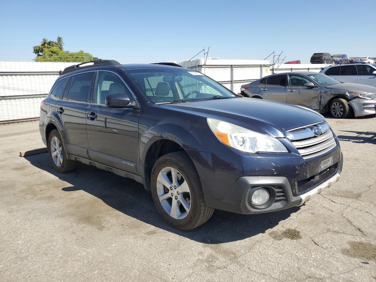 2013 Subaru Outback 3.6R Limited - Фото 4