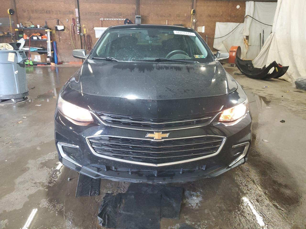 2017 Chevrolet Malibu Ls - Фото 5