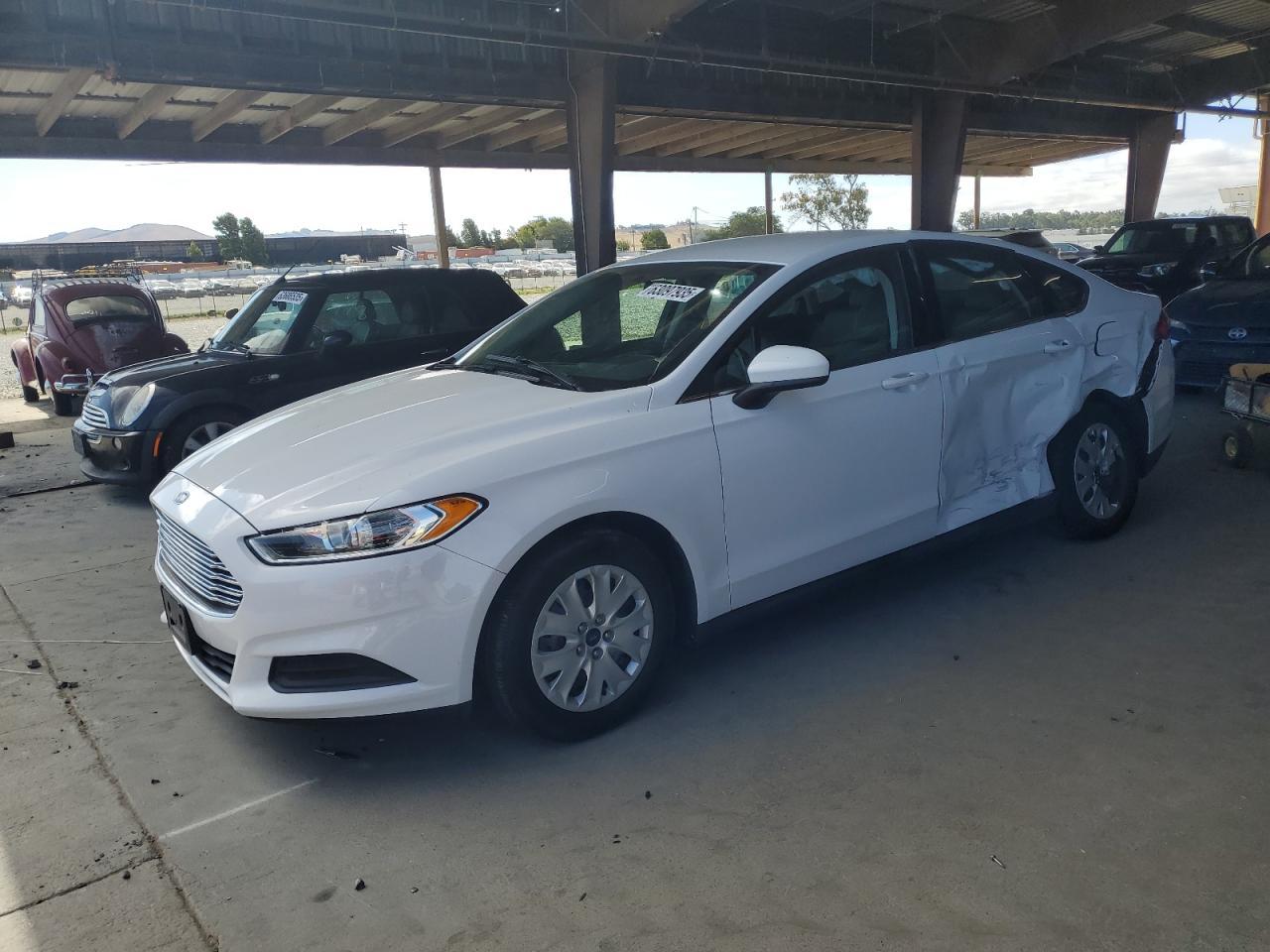 2014 Ford Fusion S