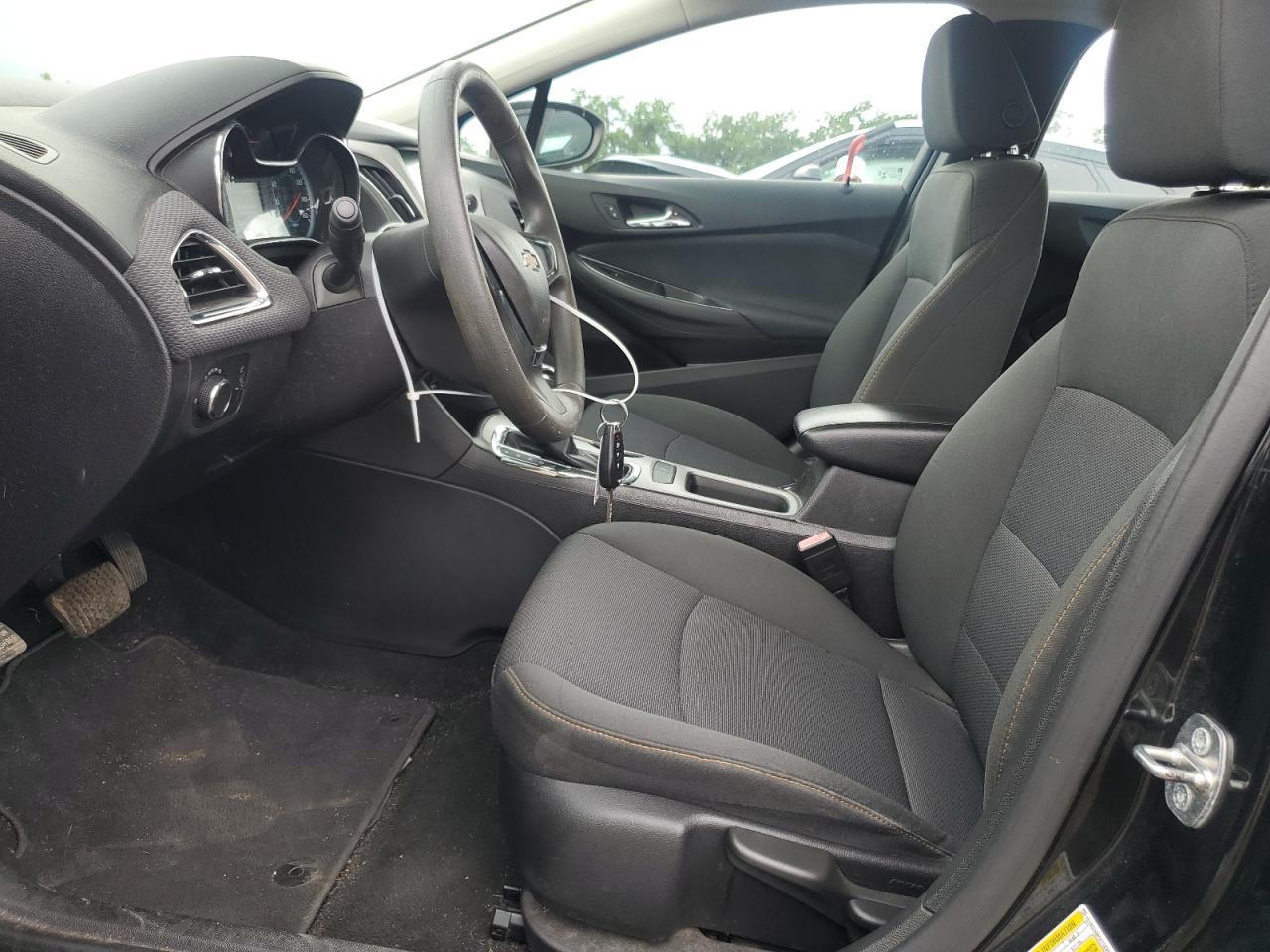2017 Chevrolet Cruze Ls - Image 7