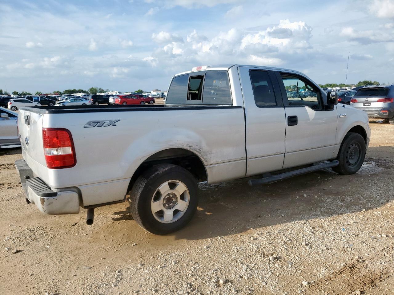 2005 Ford F150 - Image 3