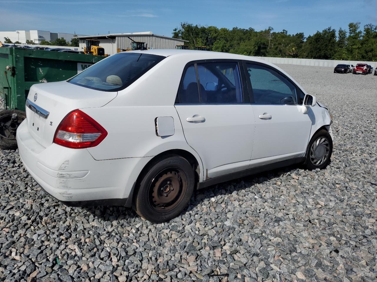 2007 Nissan Versa S - Image 3