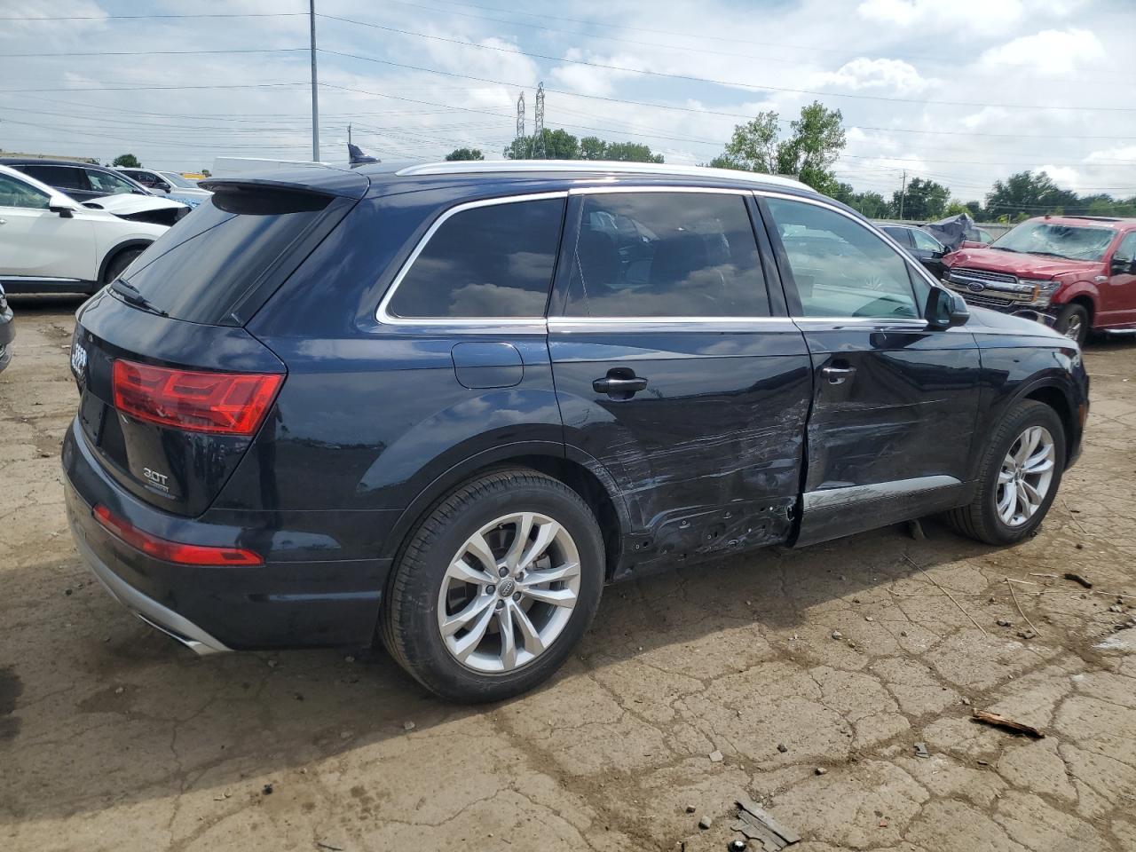 2018 Audi Q7 Premium - Image 3