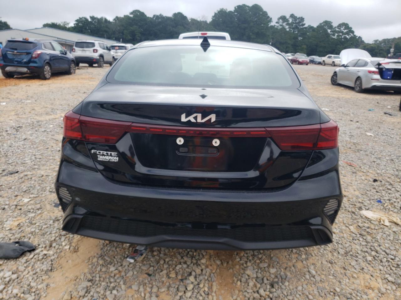 2024 Kia Forte Lx - Фото 6