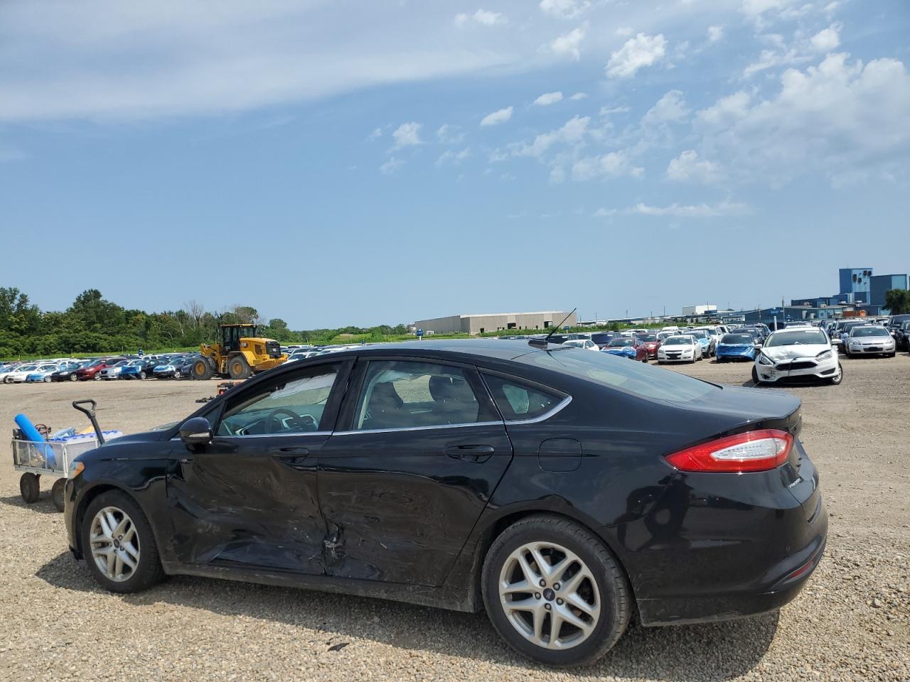 2016 Ford Fusion Se - Фото 2