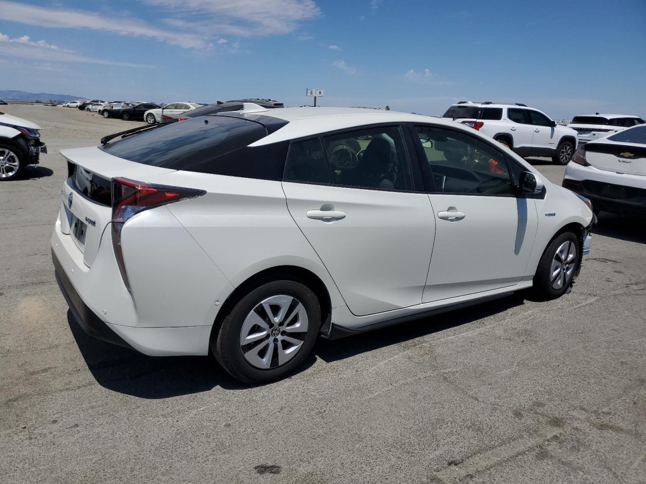 2018 Toyota Prius - Image 3