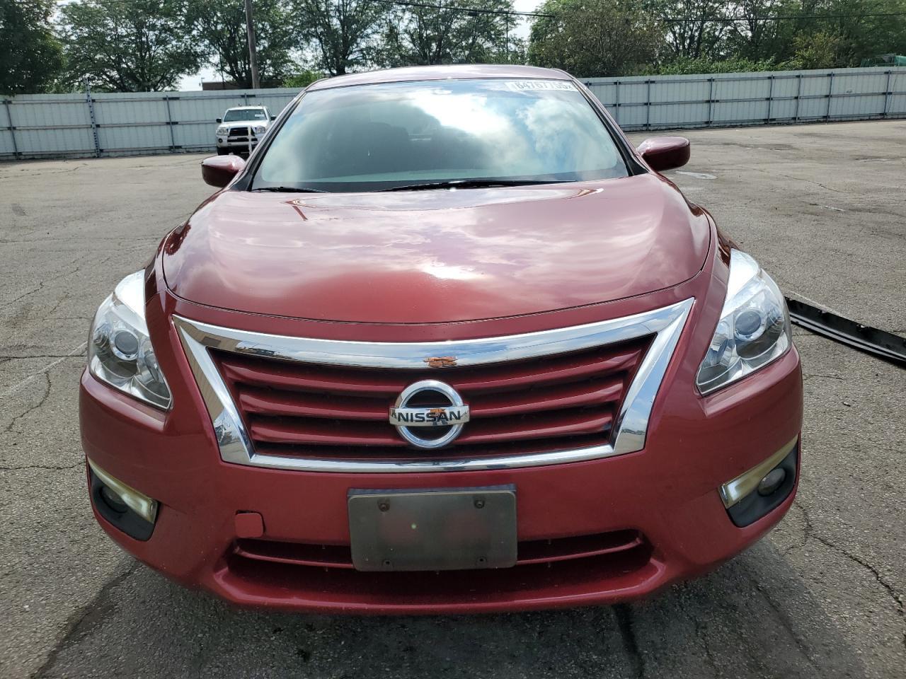 2015 Nissan Altima 2.5 - Image 5