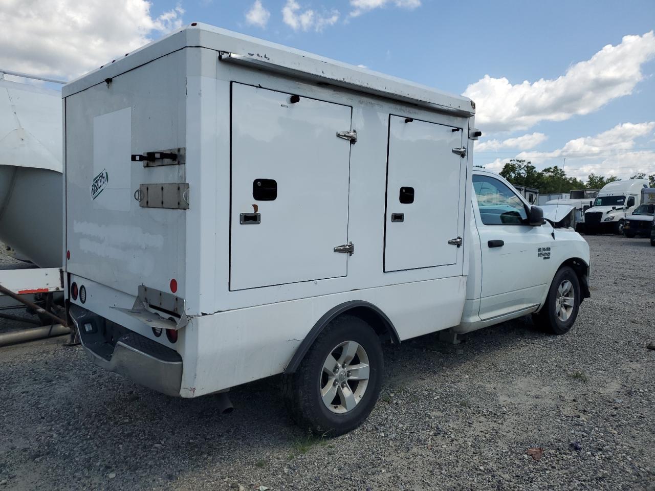 2020 Ram Trucks 1500 Class - Refrigerated Delivery Truck - Фото 3