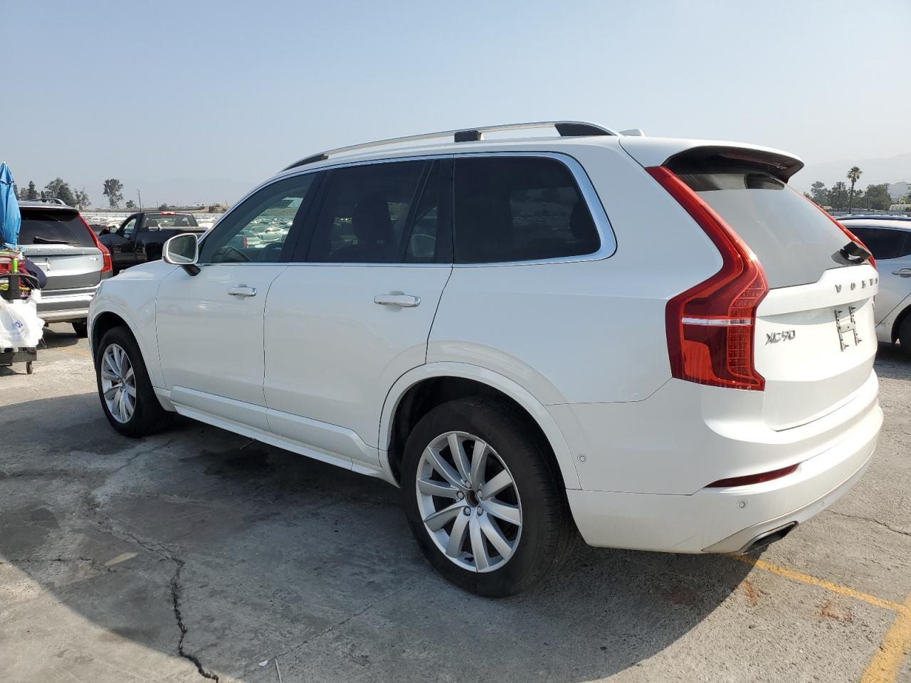 2016 Volvo Xc90 T6 - Image 2