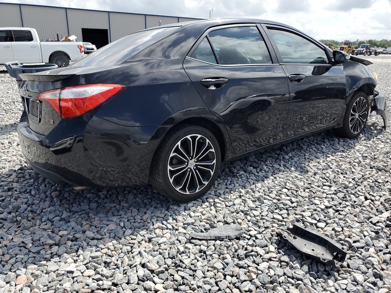 2015 Toyota Corolla L - Image 3