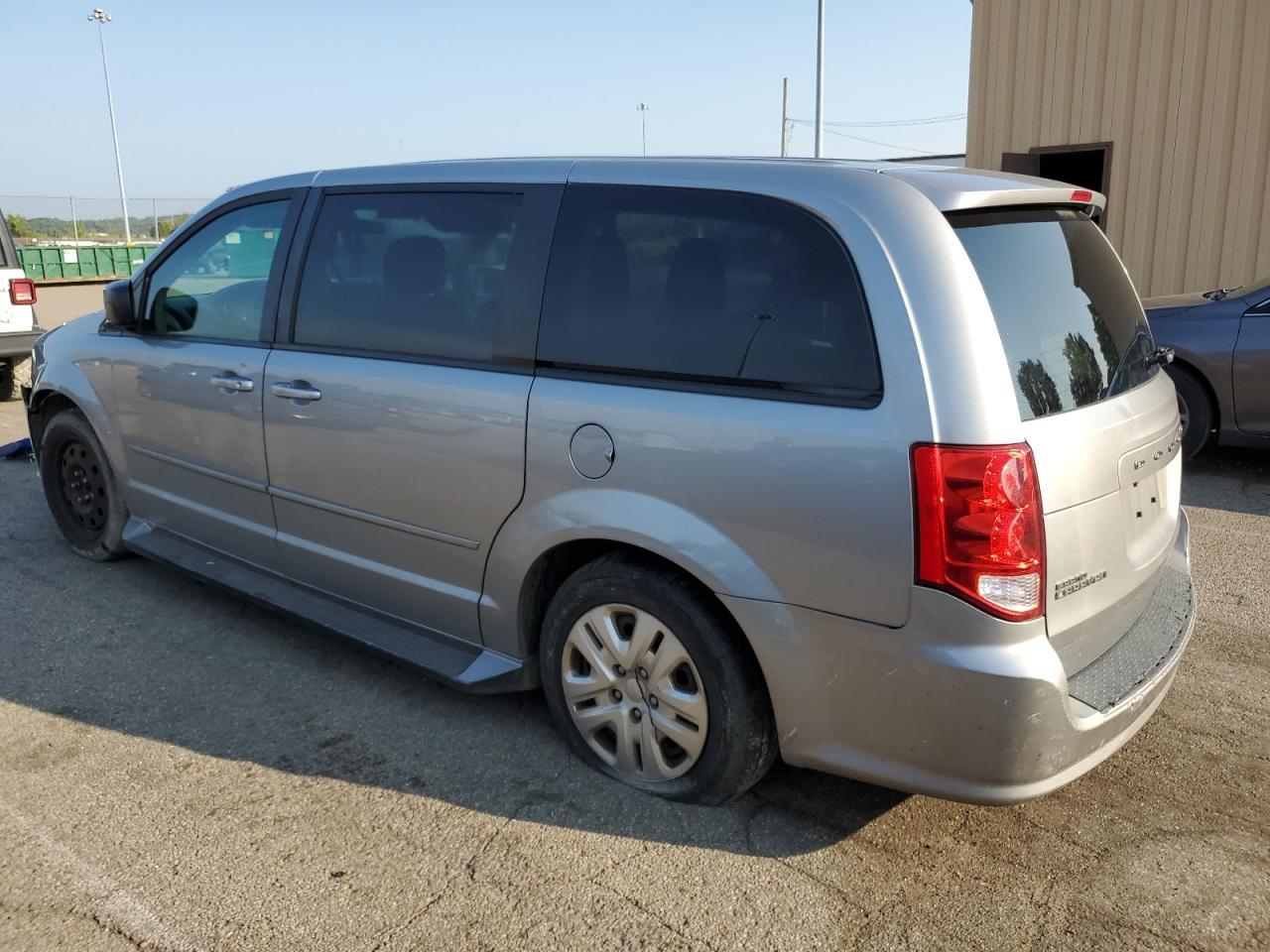 2017 Dodge Grand Caravan Se - Image 2