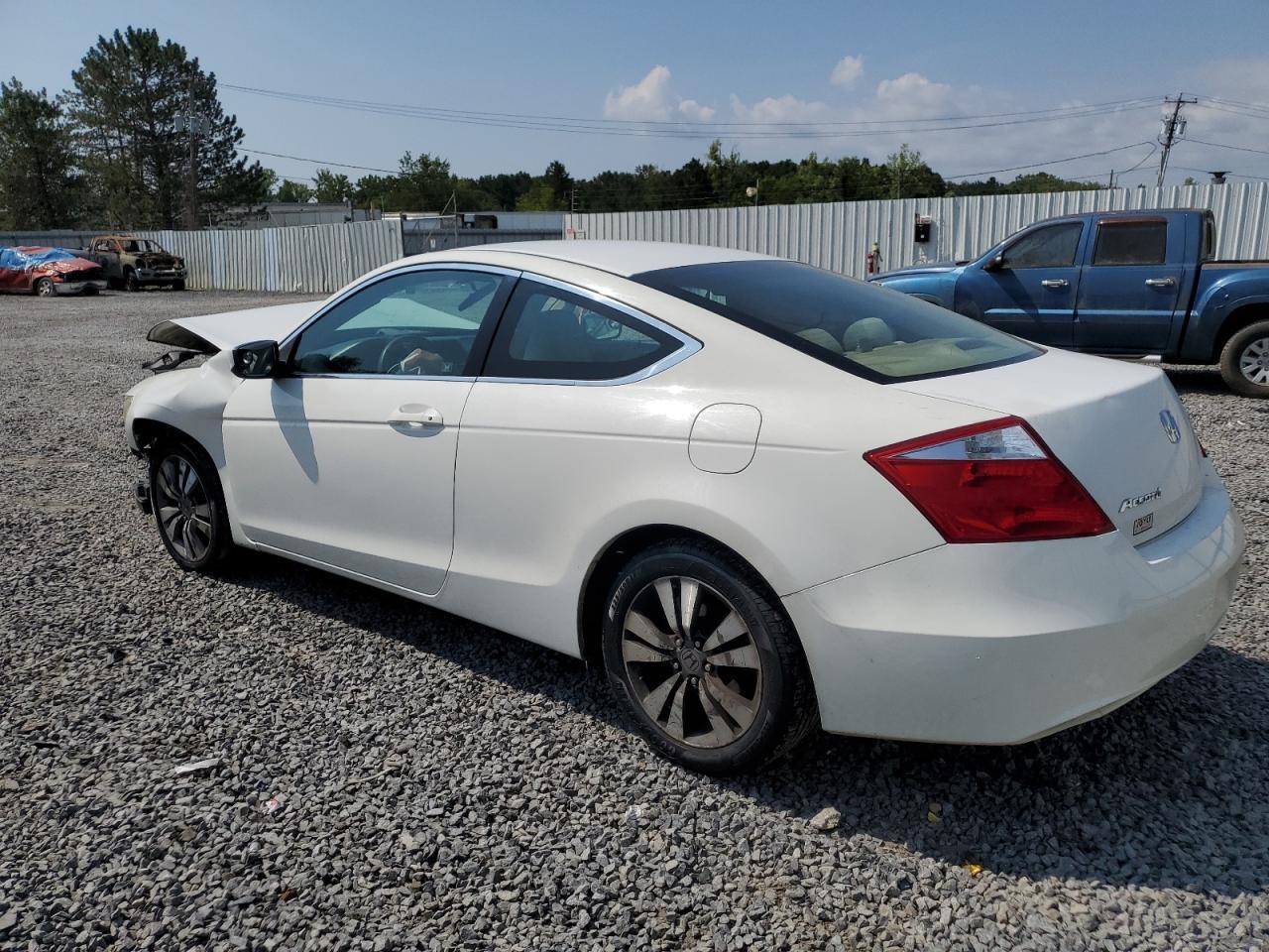 2010 Honda Accord Lx - Image 2