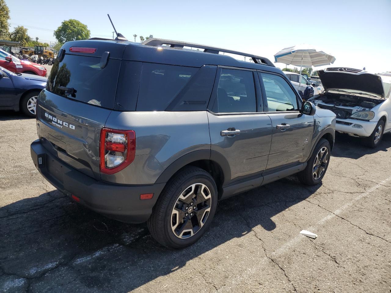 2022 Ford Bronco Sport Outer Banks - Фото 3