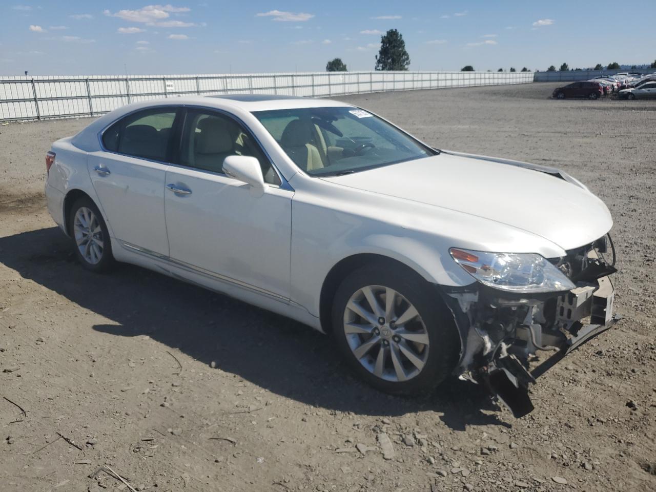 2010 Lexus Ls 460 - Image 4