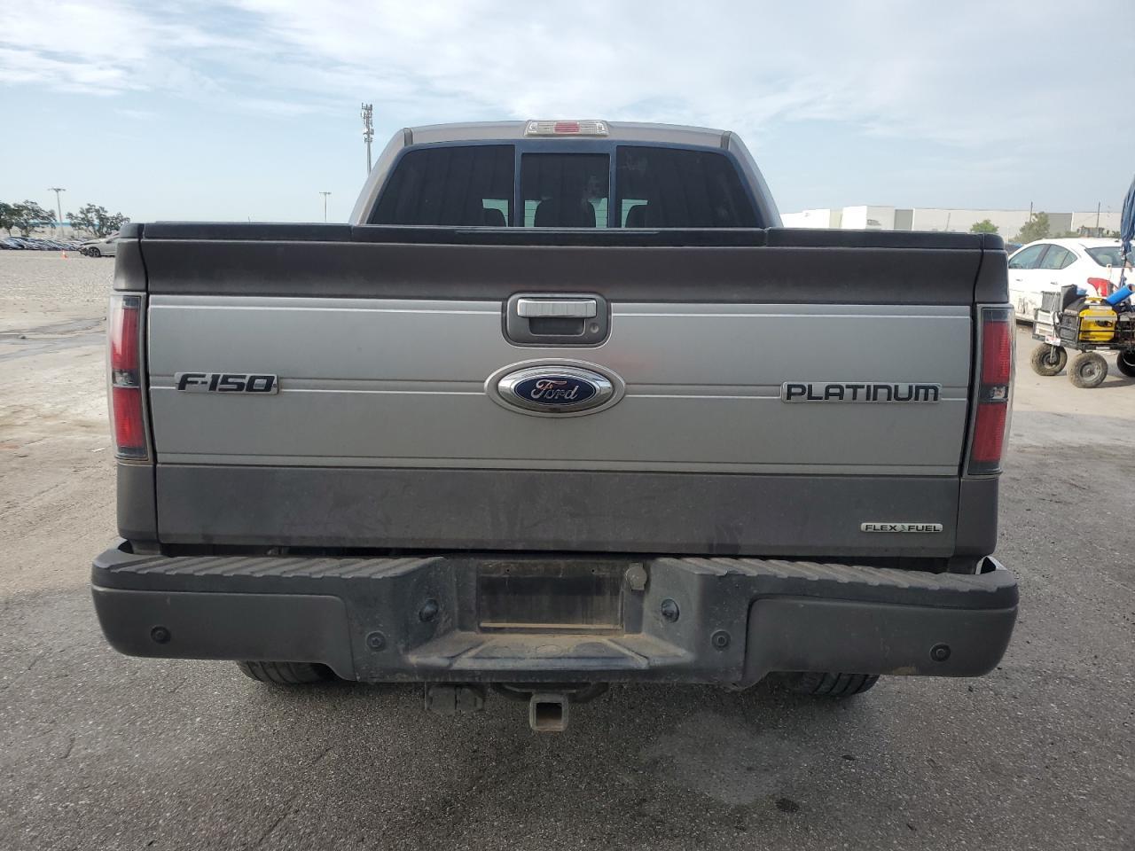 2011 Ford F150 Supercrew - Image 6