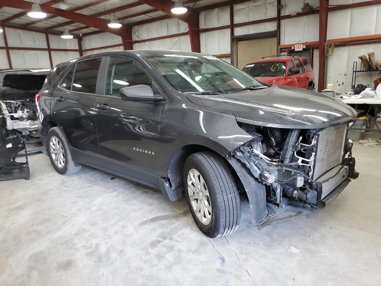 2021 Chevrolet Equinox Ls - Фото 4