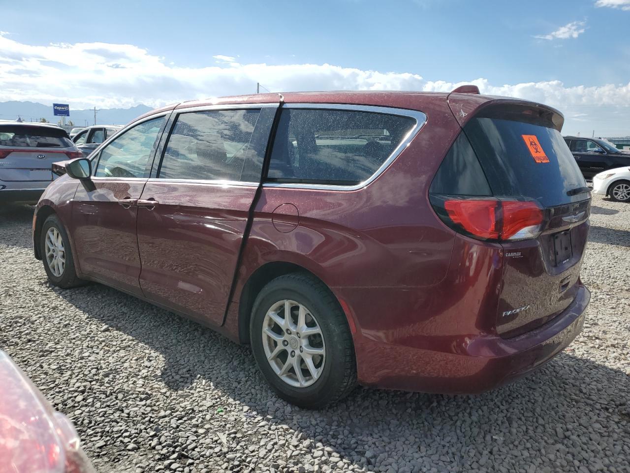 2019 Chrysler Pacifica Lx - Image 2