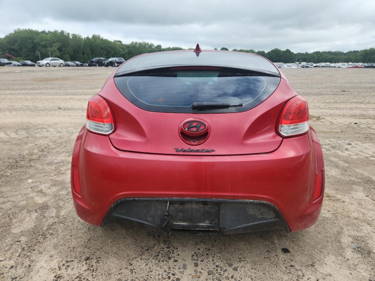 2013 Hyundai Veloster - Фото 6