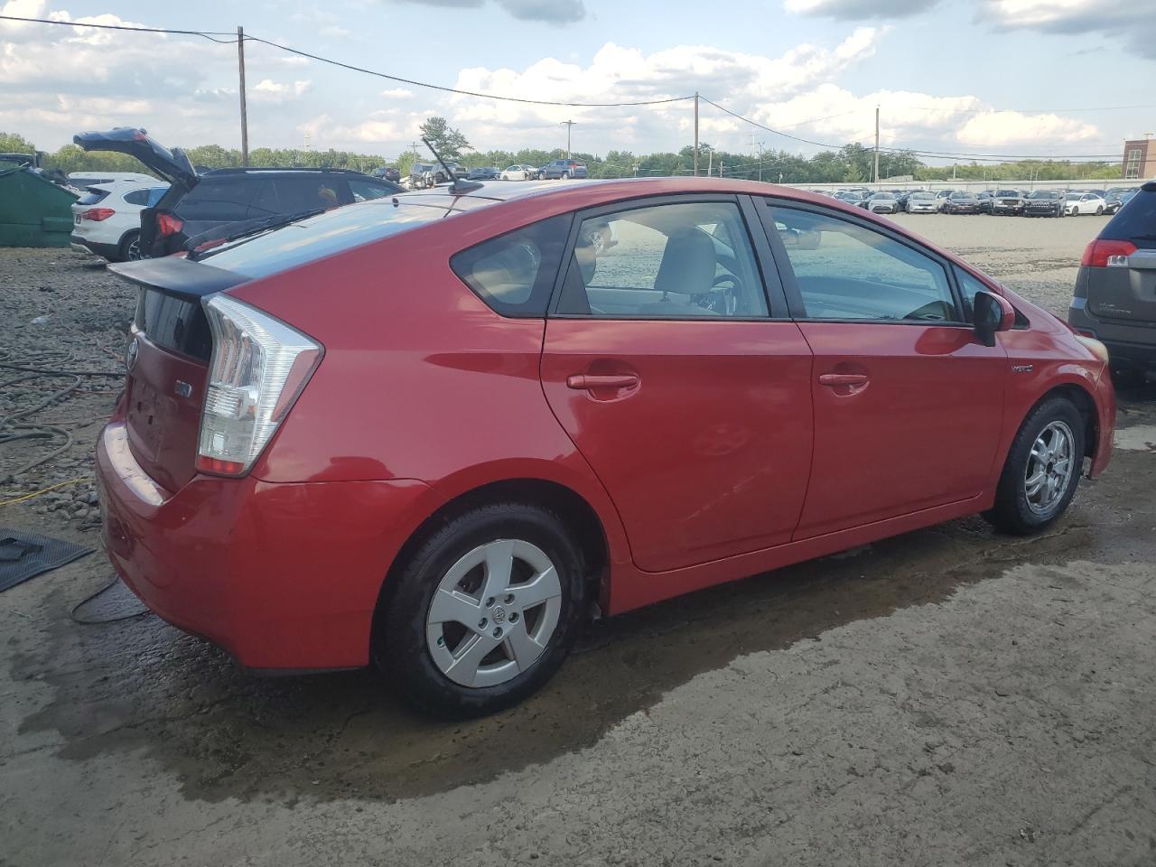 2010 Toyota Prius - Фото 3