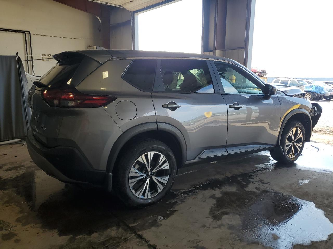 2023 Nissan Rogue Sv - Фото 3