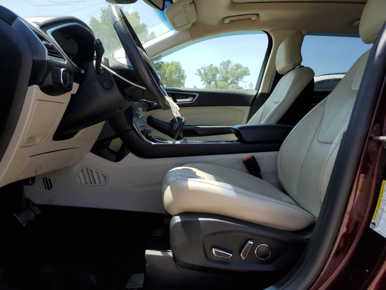 2019 Ford Edge Titanium - Image 7