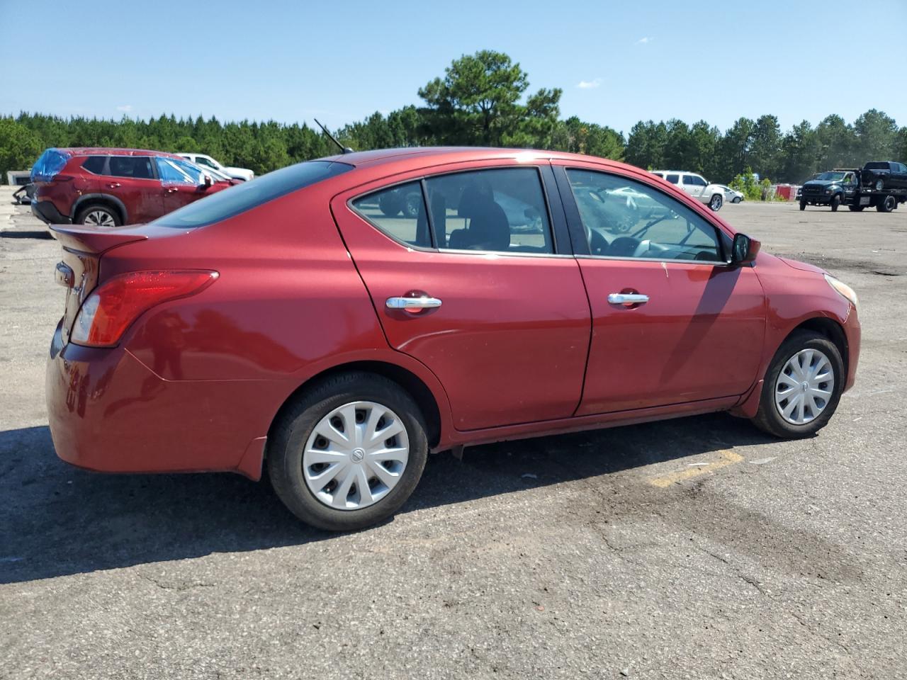 2016 Nissan Versa S - Image 3