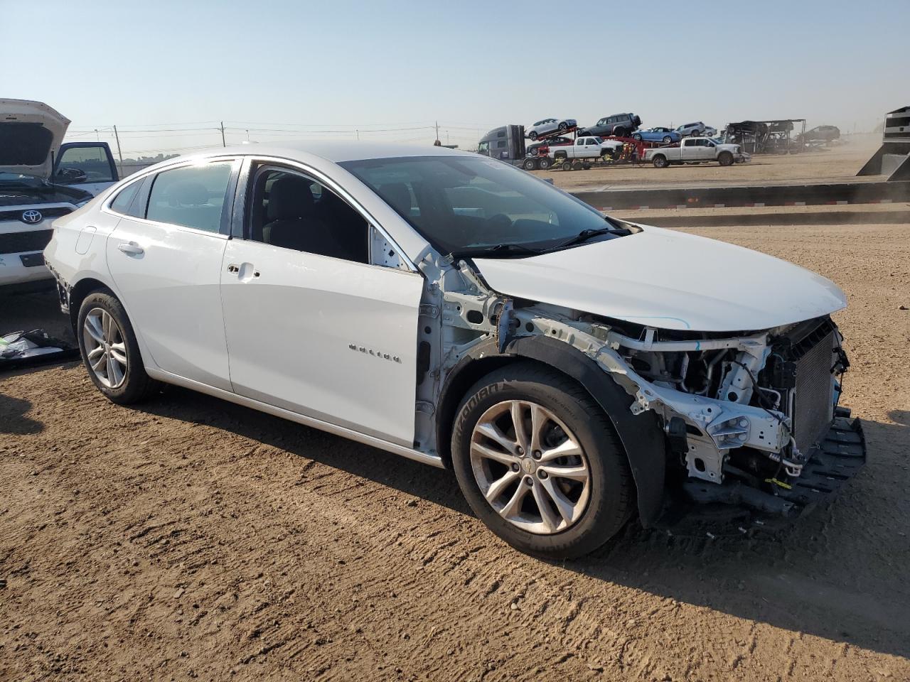 2017 Chevrolet Malibu Lt - Image 4